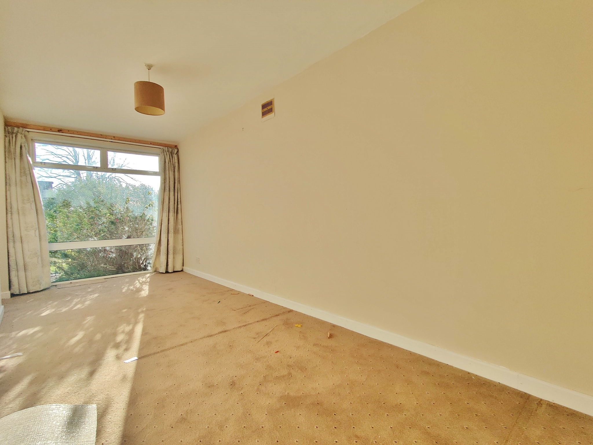 12 Oakton Park, Ballybrack, Co. Dublin Churches Estate Agents